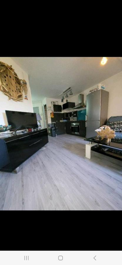 Appartement 6P Rez-De-Jardin Clim Acces Mer Direct Le Barcarès المظهر الخارجي الصورة